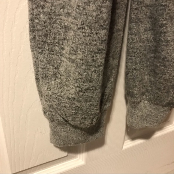 👗NWT Jones New York Soft Faux Wrap Jumpsuit Medium - Picture 8 of 16